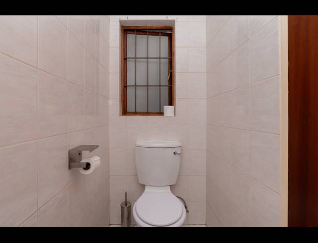 2 BEDROOM APARTMENT FOR SALE IN BUURENDAL